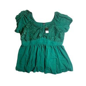 Torrid Shirt Womens 2 Green‎ Lace Trim Flowy Babydoll Blouse Boho Rayon NWT